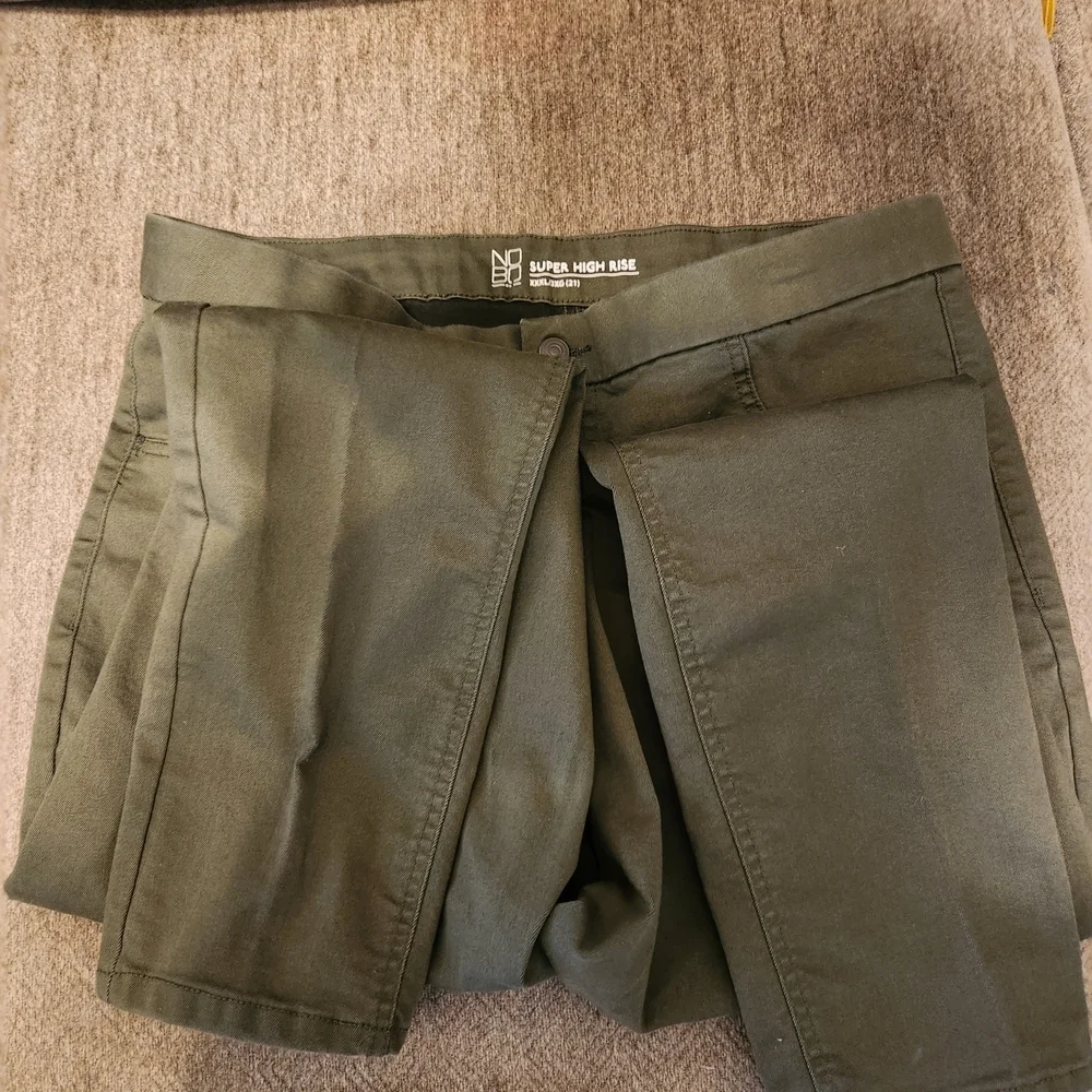 NOBO Super High Rise Pants - Dark Green